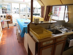 marina-1400-cuisine