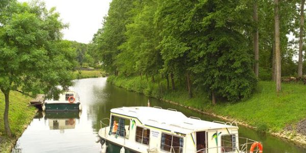 Bateau Eau Claire 930 loft - Anjou Navigation Sarthe, et Mayenne