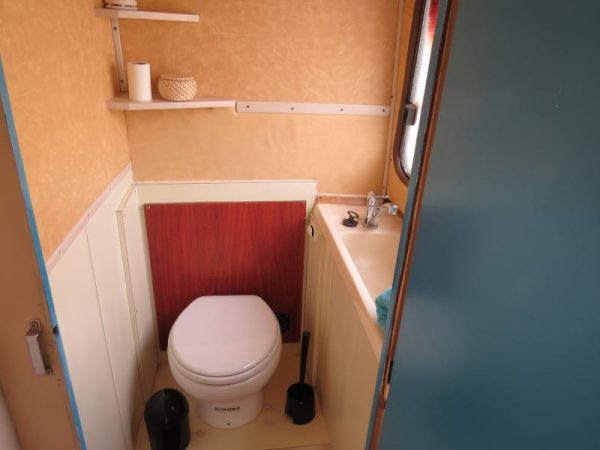 marina 1400 toilettes